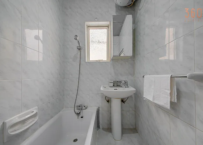 Charming 2br Steps From Marina & Views By 360 Estates * Gzira