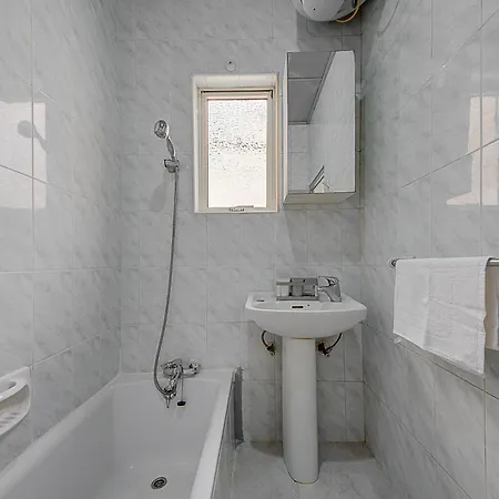 Charming 2br Steps From Marina & Views By 360 Estates * 그지라