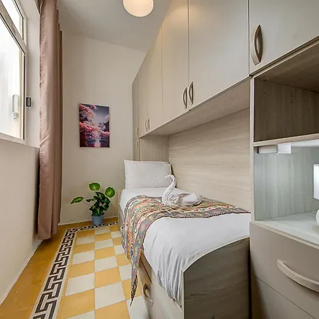 Apartment Charming 2br Steps From Marina & Views By 360 Estates Gzira